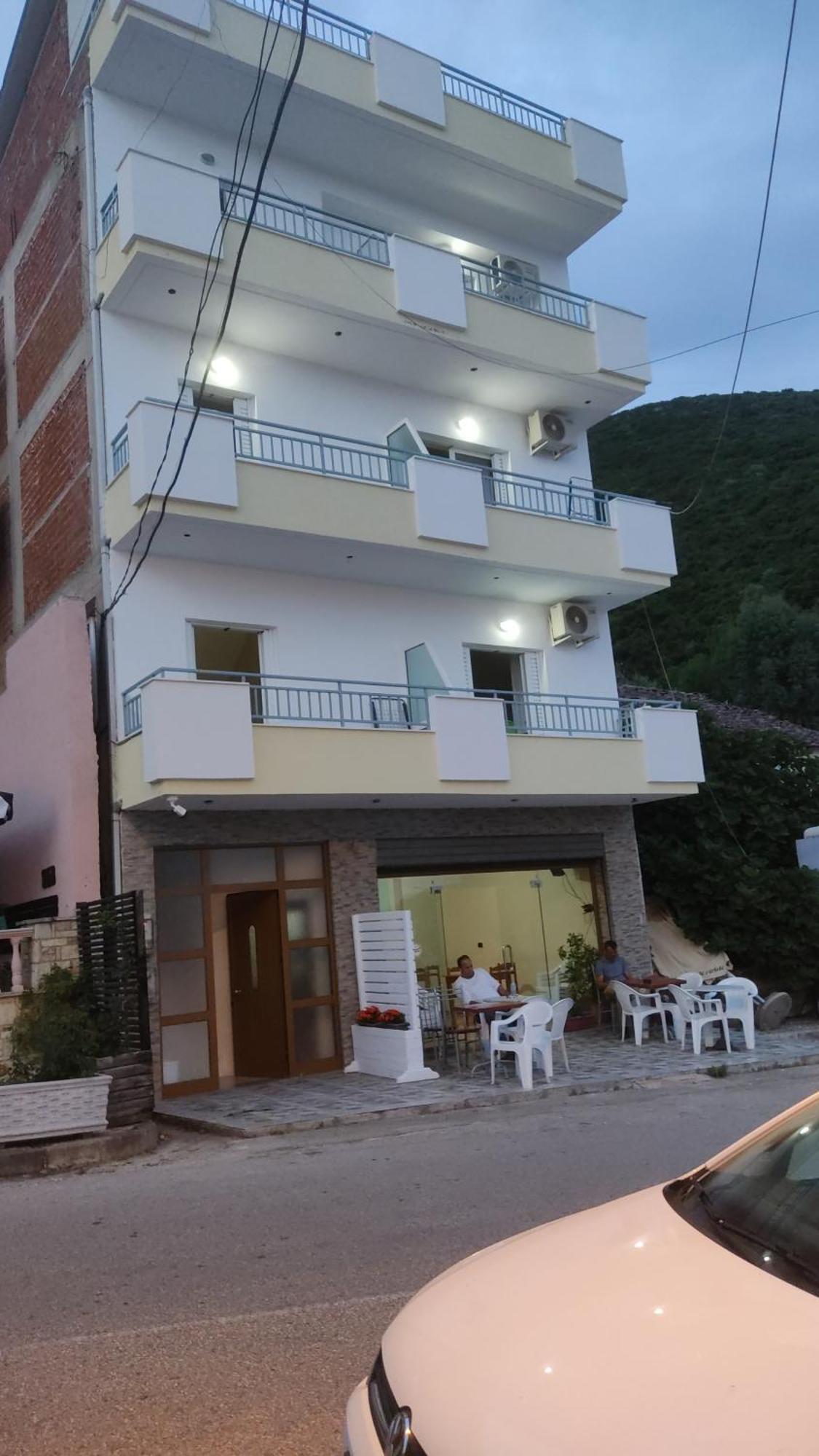 Lukova Center Apartments Экстерьер фото